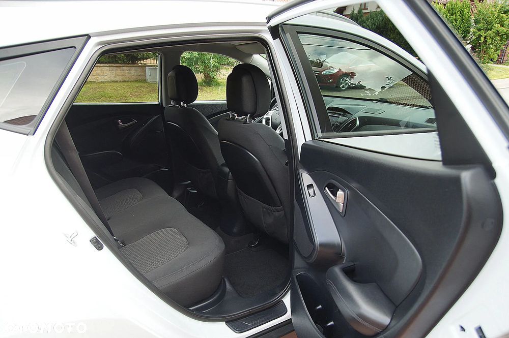 Hyundai ix35 2.0 2WD Style - 16
