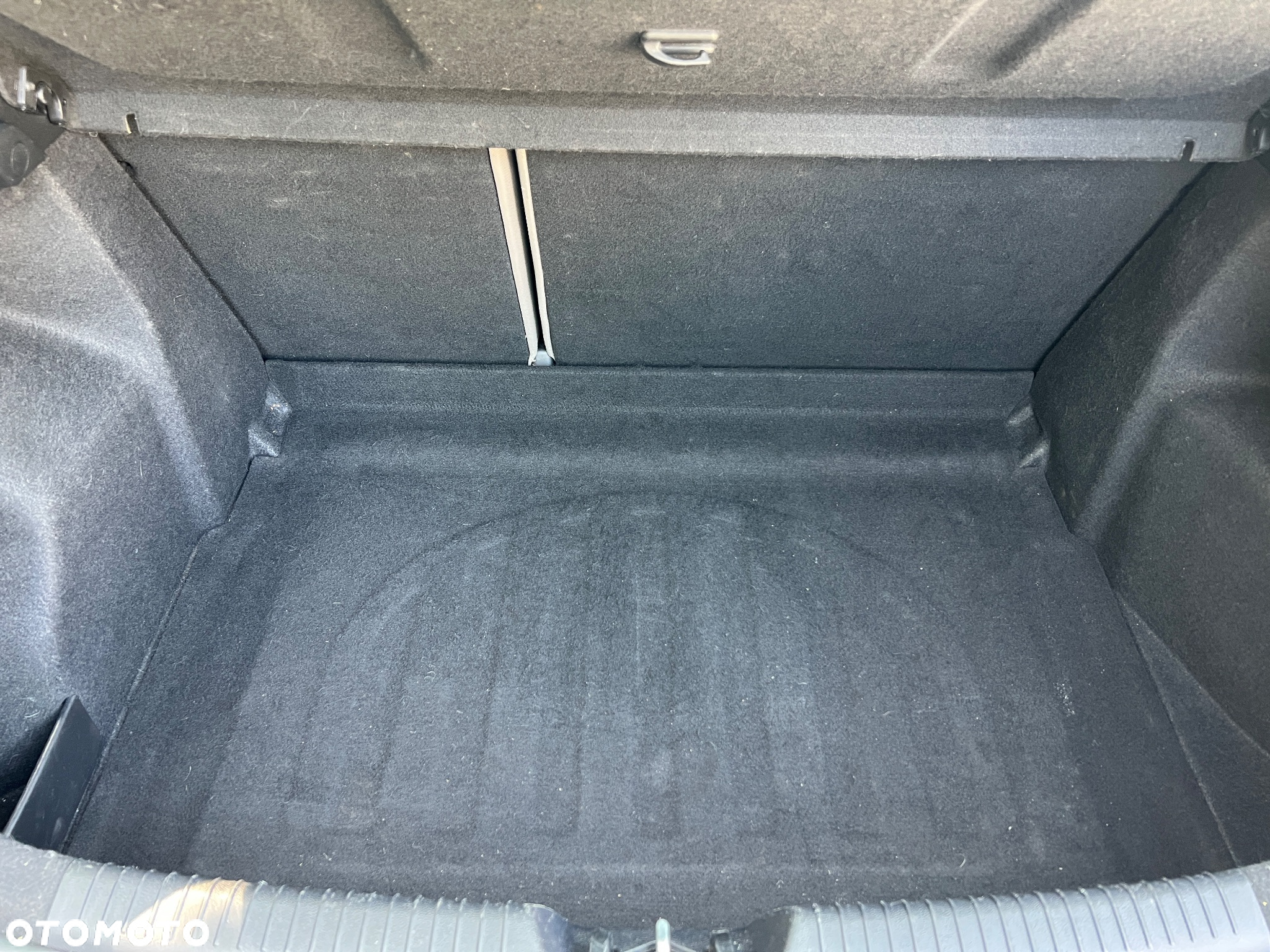 Kia Ceed - 14