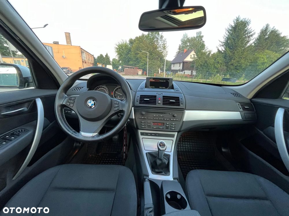 BMW X3 2.0d - 9