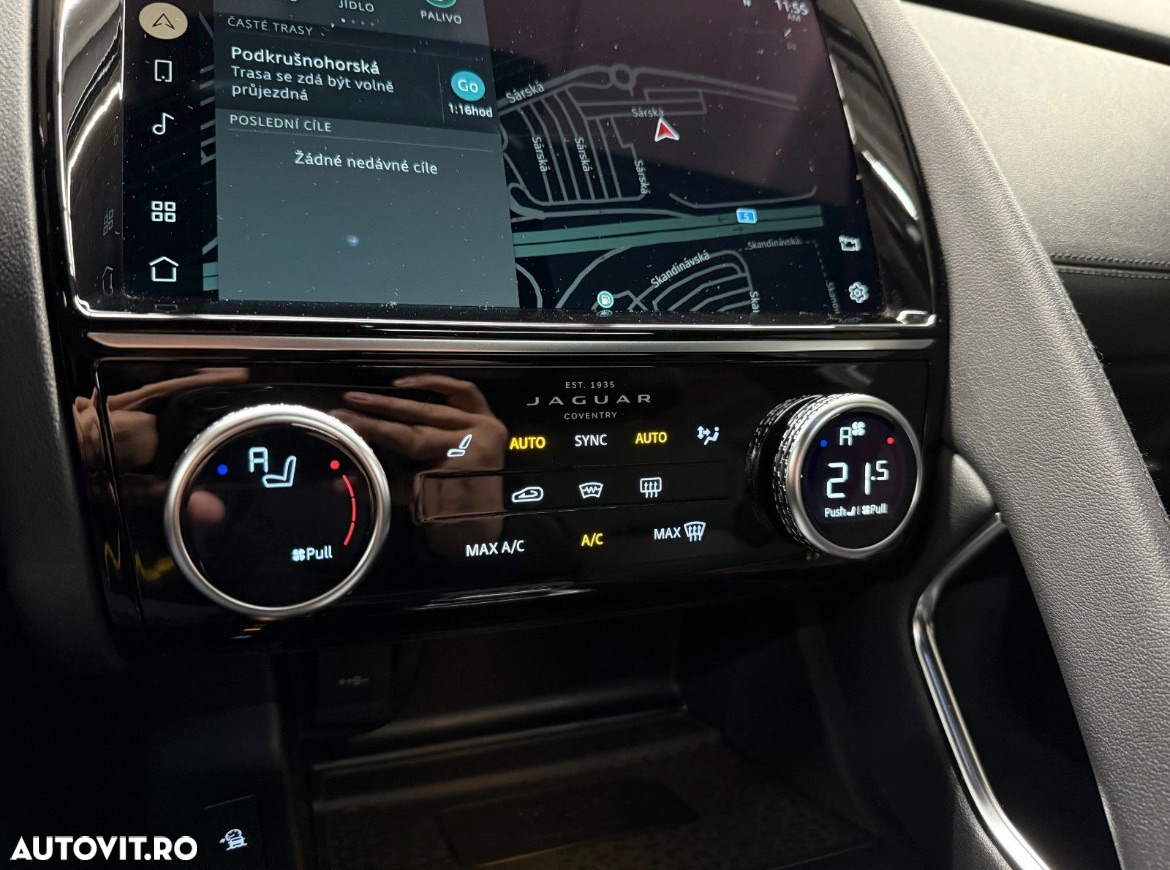 Jaguar E-Pace D200 AWD - 10