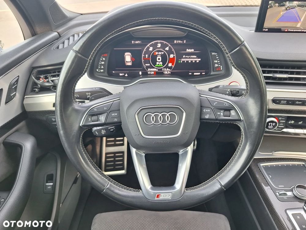Audi SQ7 - 22