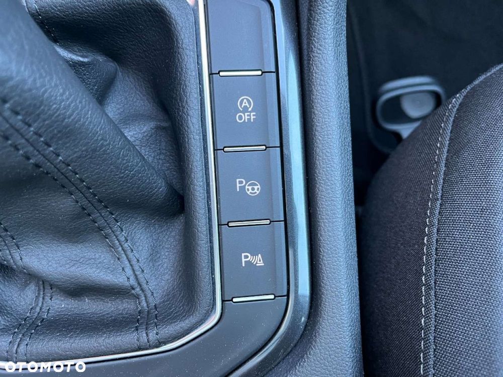 Volkswagen Tiguan 2.0 TDI R-Line DSG - 26