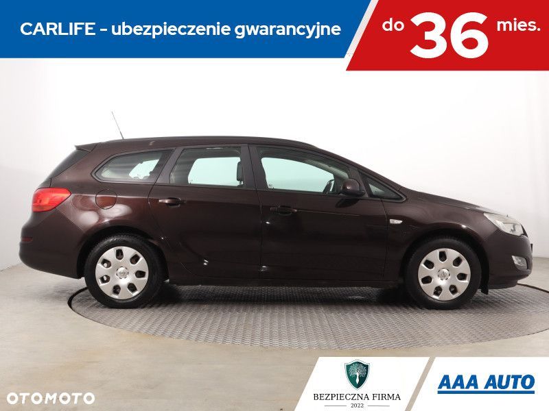 Opel Astra - 8