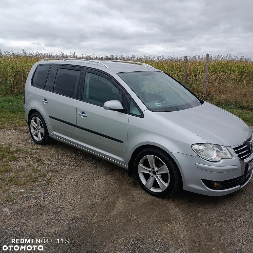 Volkswagen Touran - 2