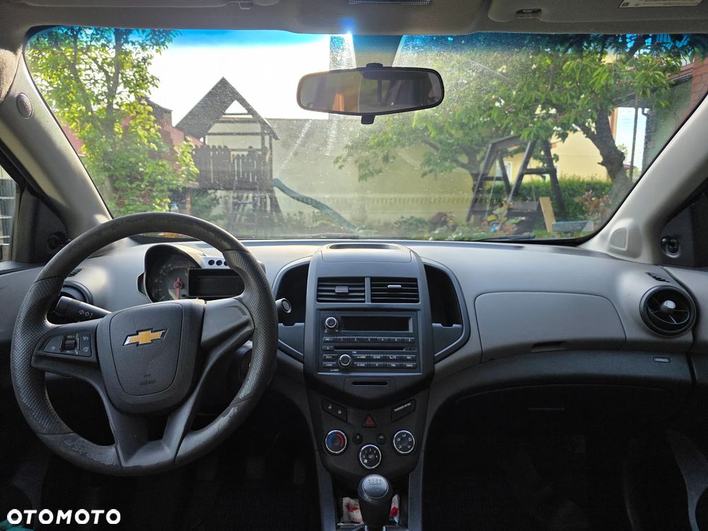 Chevrolet Aveo 1.2 LS+ - 8