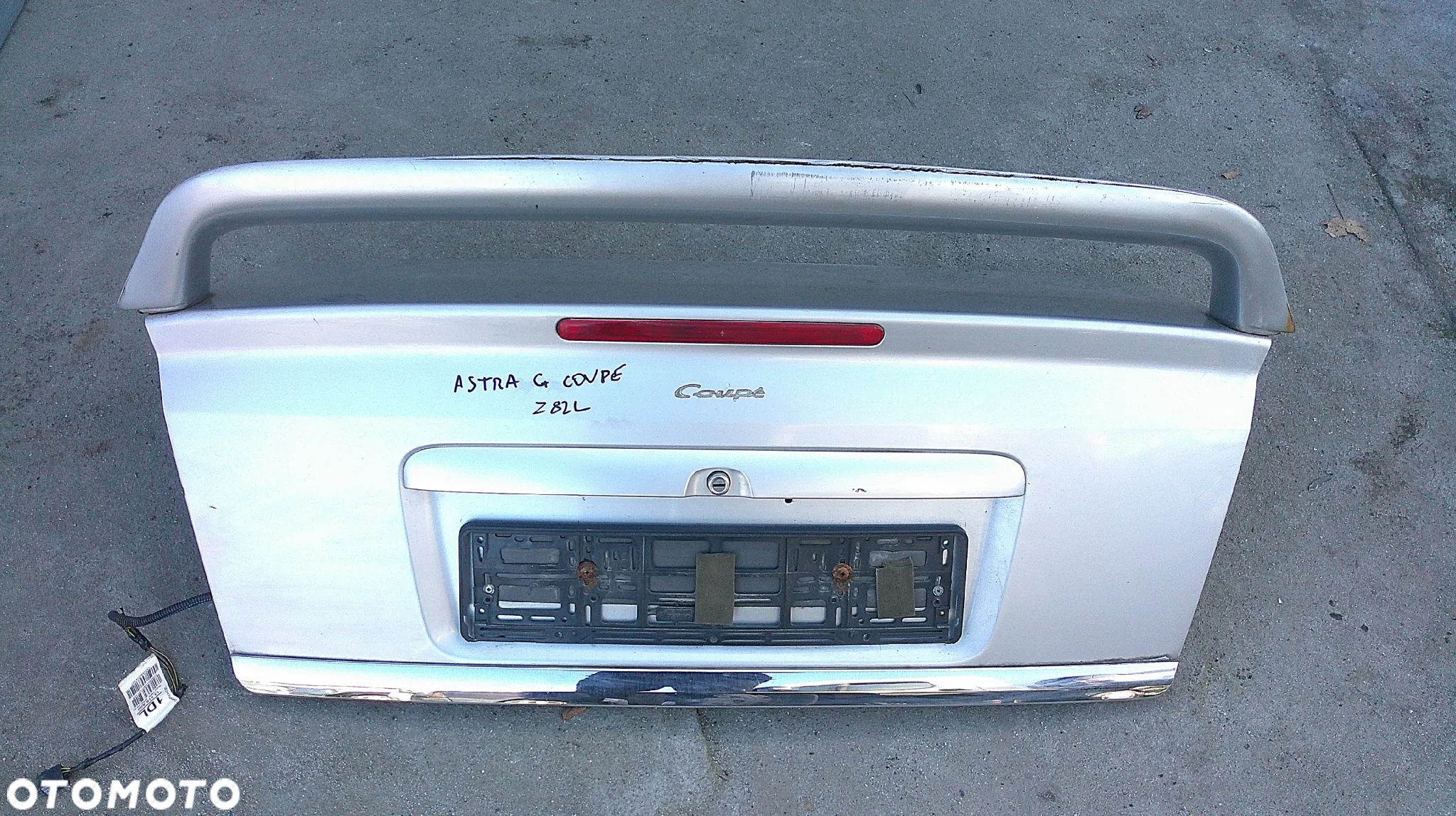 OPEL ASTRA II G BERTONE COUPE KLAPA TYLNA Z82L - 1