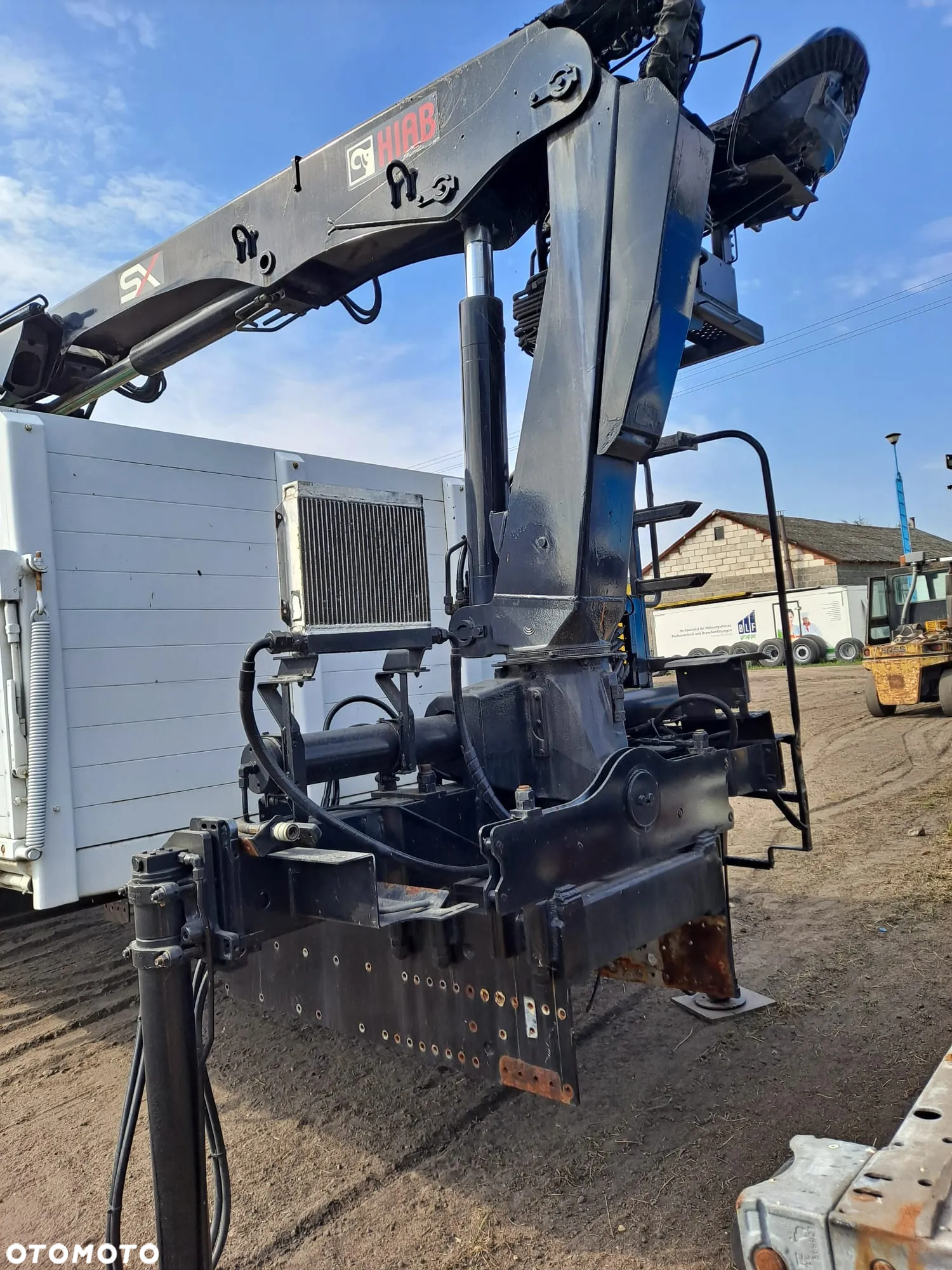 Mercedes-Benz Urządzenie dźwigowe HIAB XS122 - 8