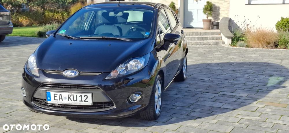 Ford Fiesta 1.25 Champions Edition - 3