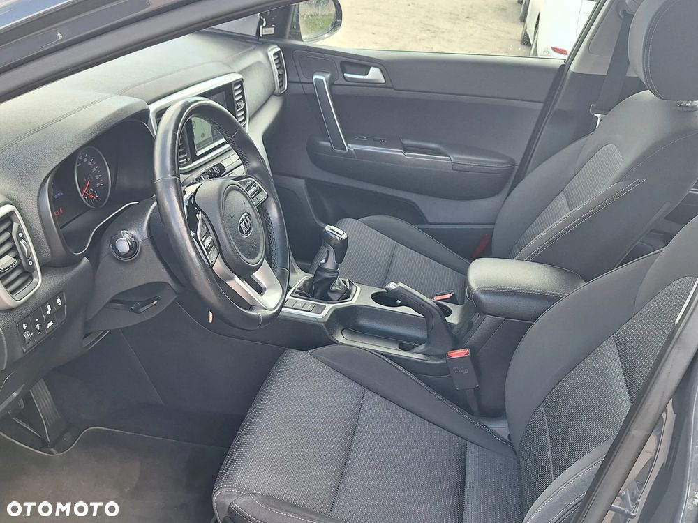 Kia Sportage 1.6 GDI 2WD DREAM-TEAM EDITION - 12
