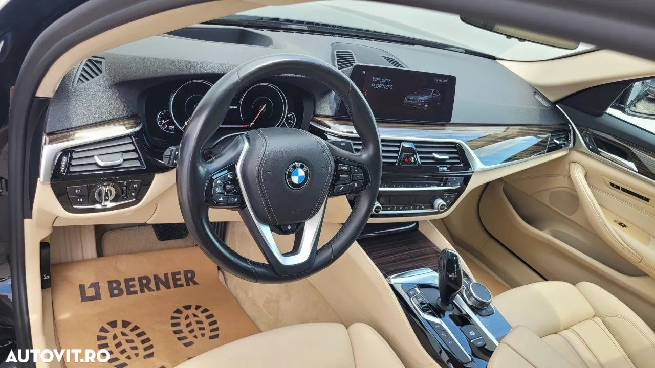 BMW Seria 5 530e iPerformance Aut. - 30