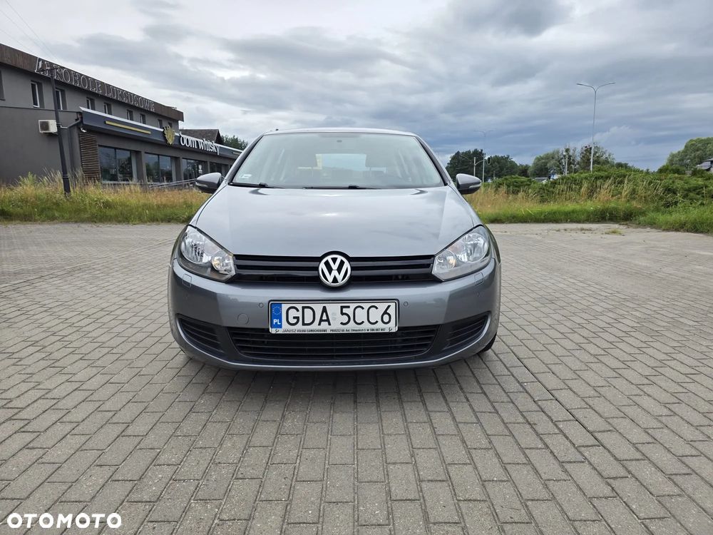 Volkswagen Golf 1.4 TSI Comfortline DSG - 2