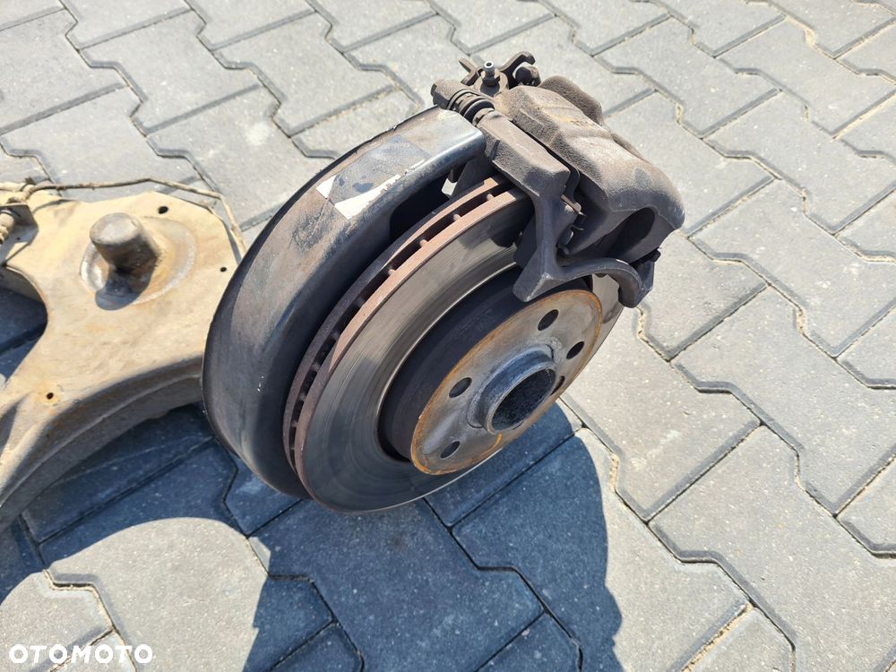 VW T5 LIFT zawieszenie wahacz zacisk lewy tył KOMPLET - 3