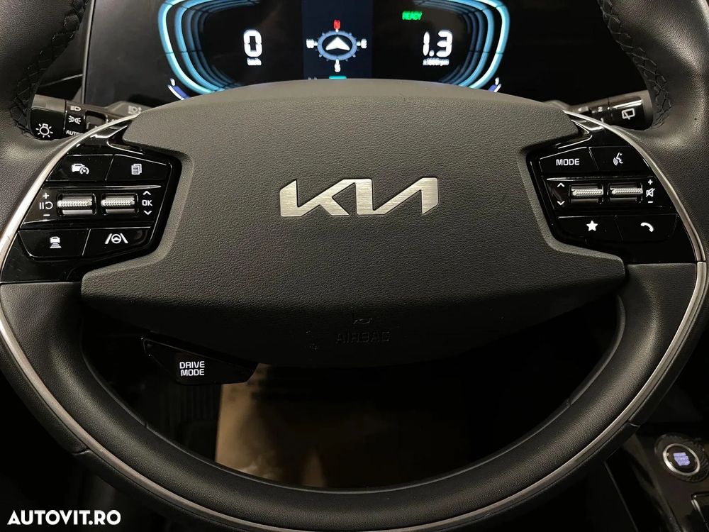 Kia Niro 1.6 GDI HEV 2WD OPF Aut. Vision - 23
