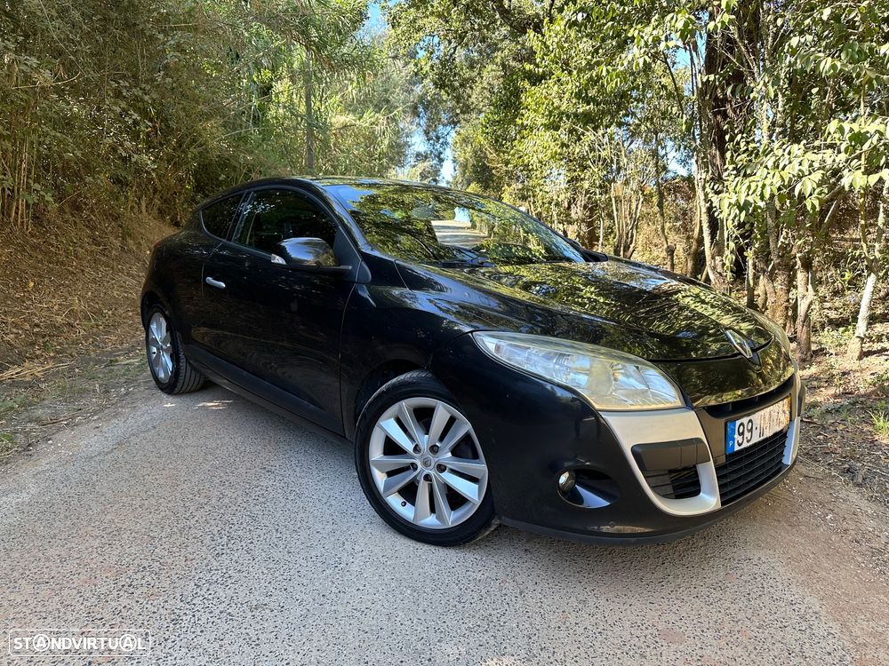 Renault Mégane Coupe 1.5 dCi Dynamique S - 2