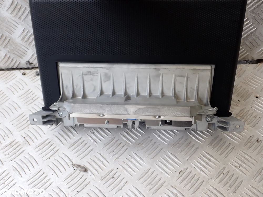 PANEL EKRAN RADIA  SKODA ENYAQ  5LA919606A  900 ZŁ - 5