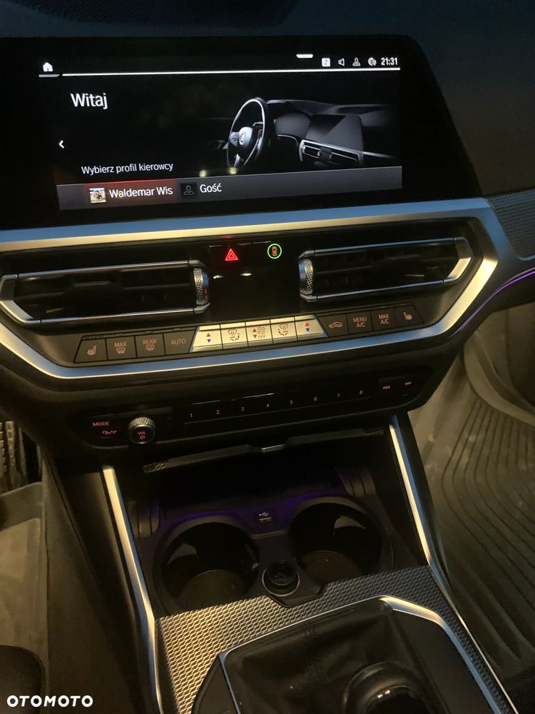 BMW Seria 3 318i M Sport - 8