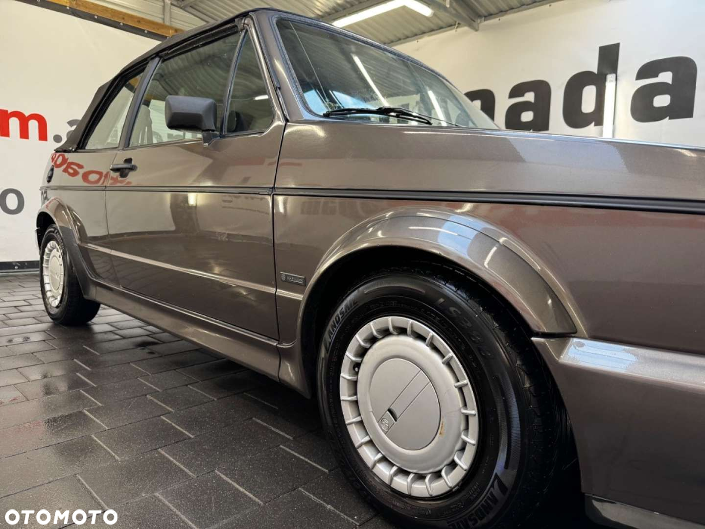 Volkswagen Golf - 15