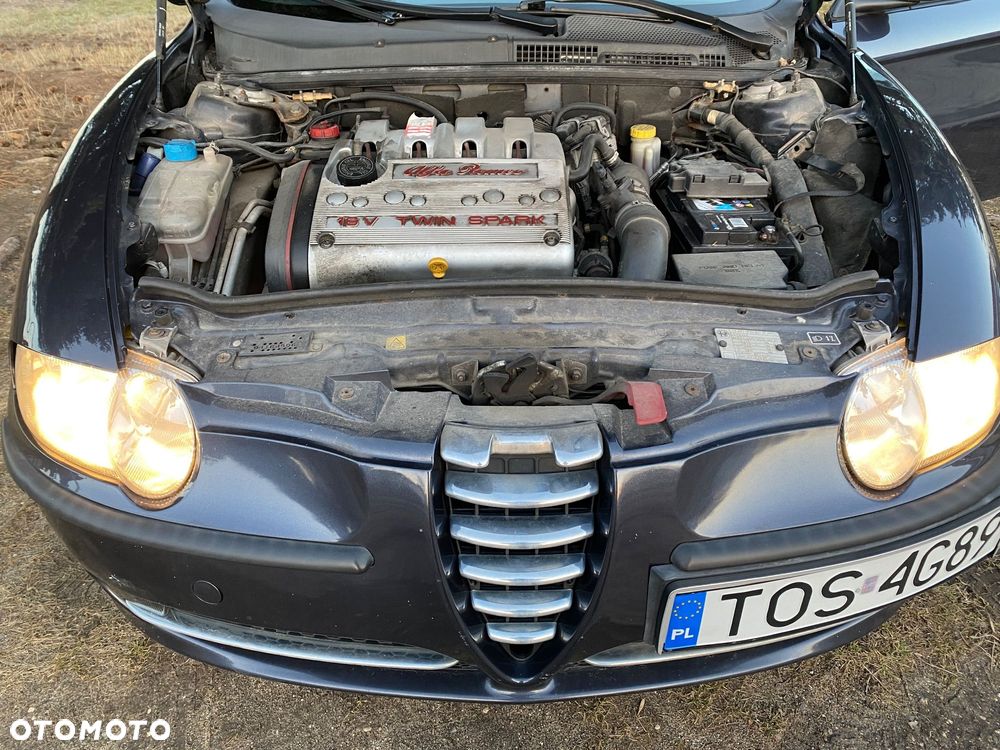 Alfa Romeo 147 2.0 Twin Spark Distinctive - 3