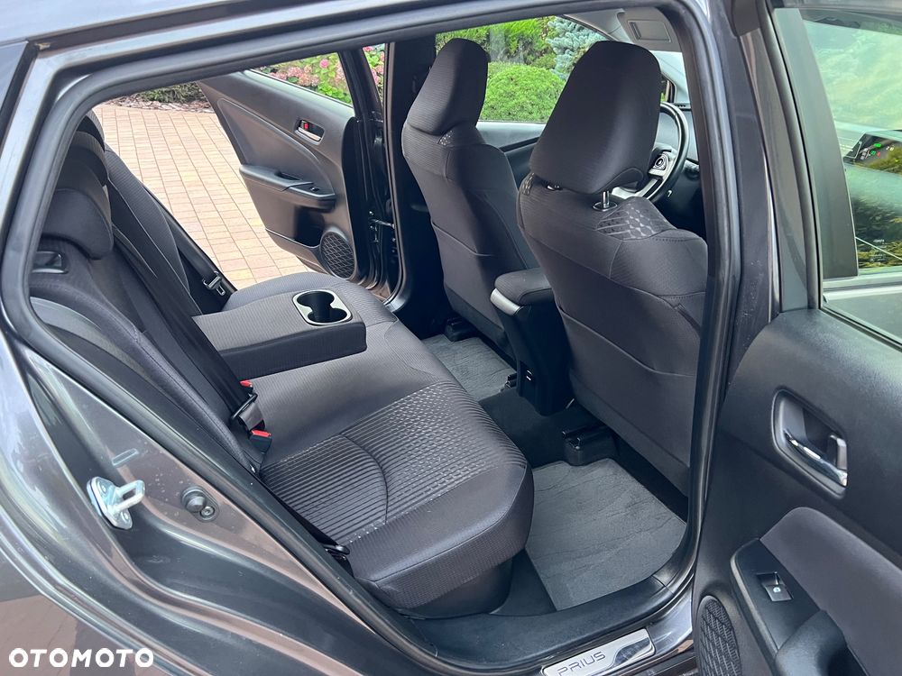 Toyota Prius 1.8 Hybrid Executive - 24
