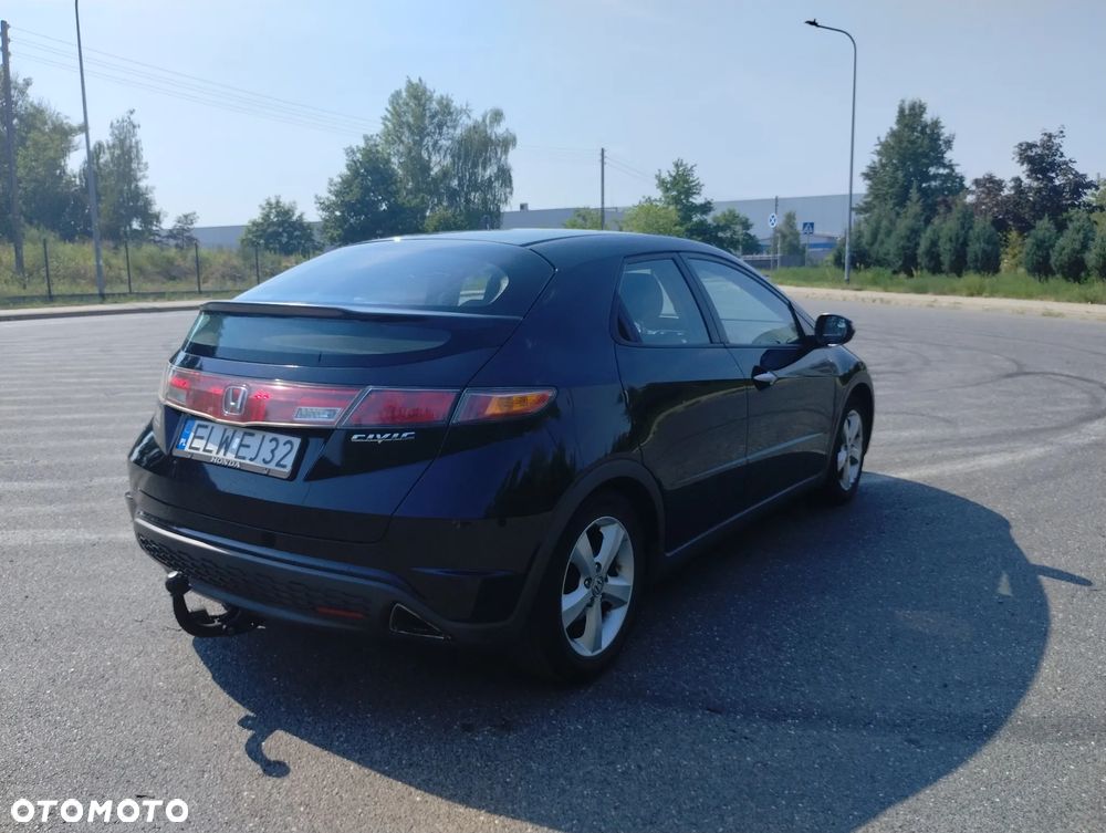 Honda Civic 1.8i-VTEC Executive - 8
