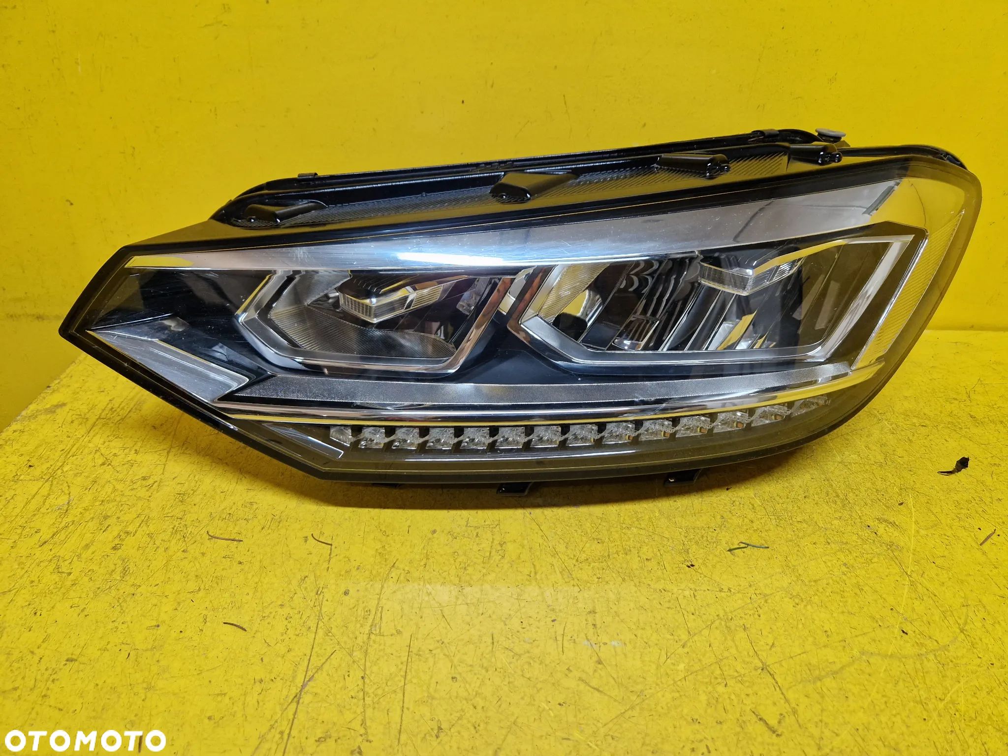 VW TOURAN III LAMPA LEWA PRZOD FULL LED 5TB941035B - 1