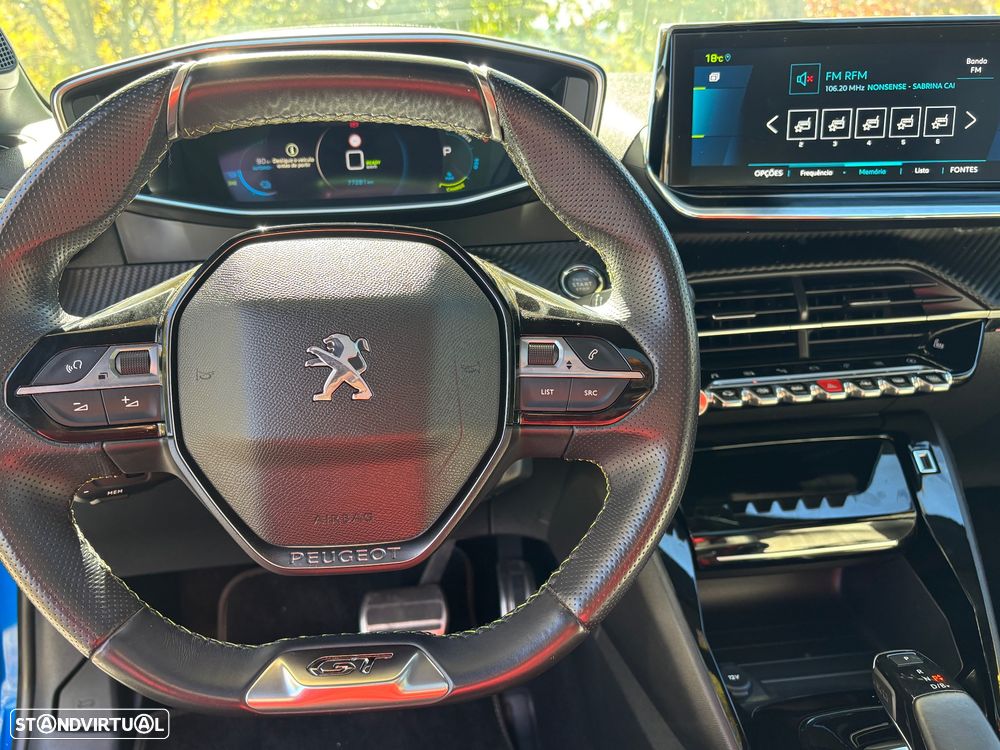 Peugeot e-208 GT Pack - 19