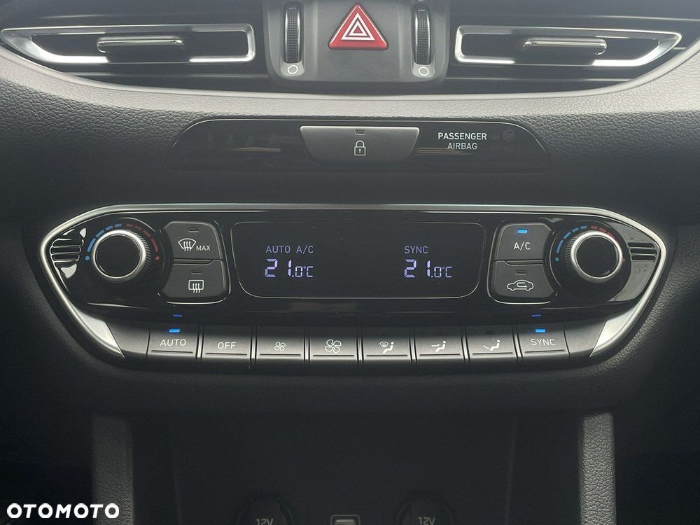 Hyundai i30 - 19