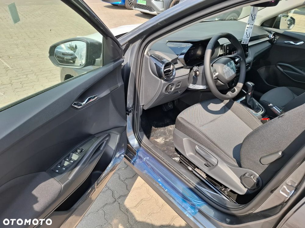 Skoda Fabia 1.0 TSI Drive DSG - 12