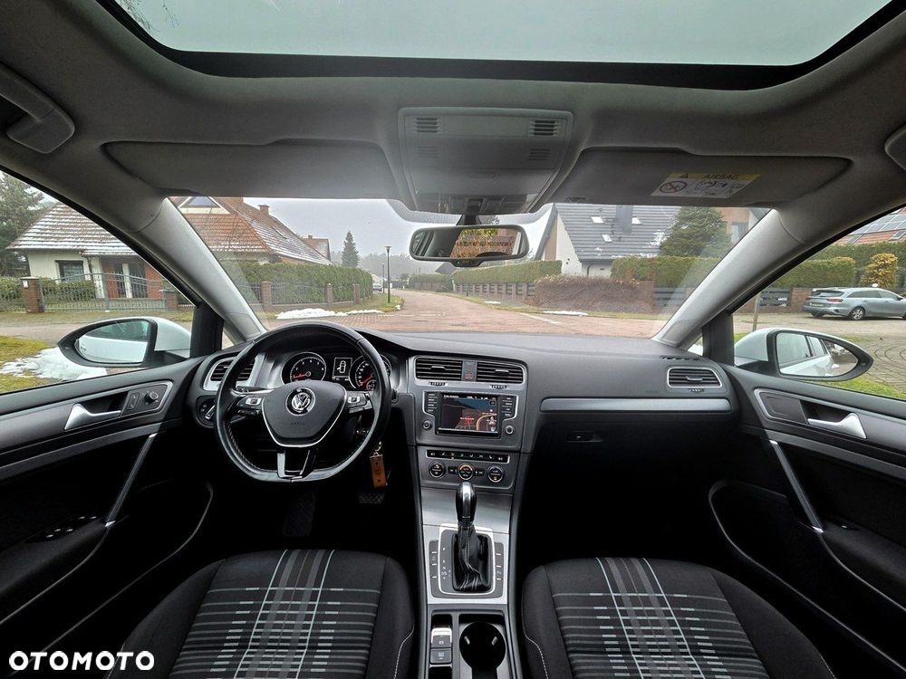 Volkswagen Golf 1.4 TSI (BlueMotion Technology) DSG Comfortline - 11