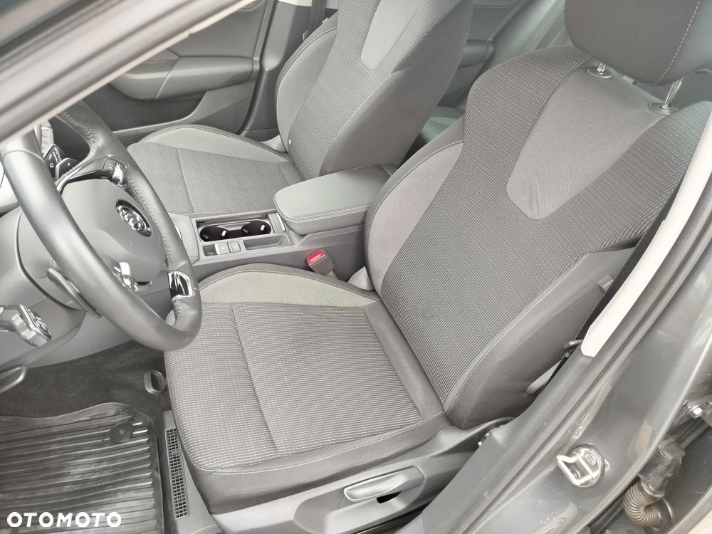 Skoda Octavia - 12