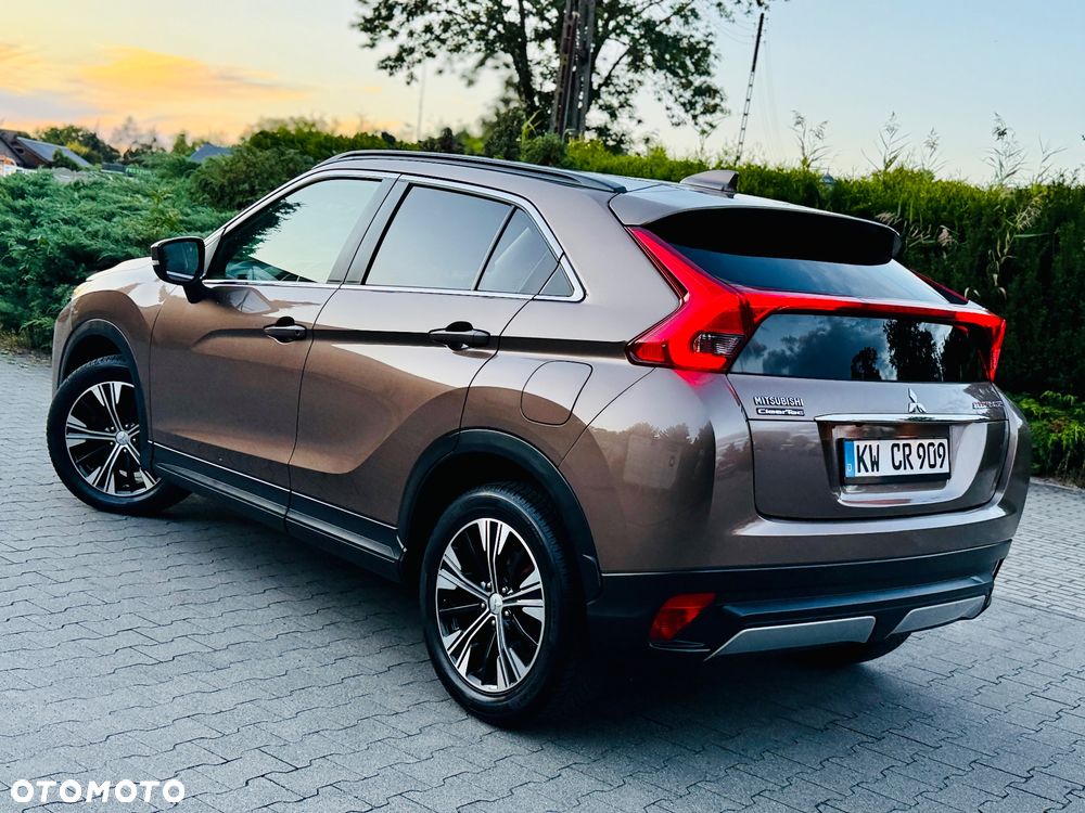 Mitsubishi Eclipse Cross 1.5 T-MIVEC CVT 4WD Spirit+ - 35