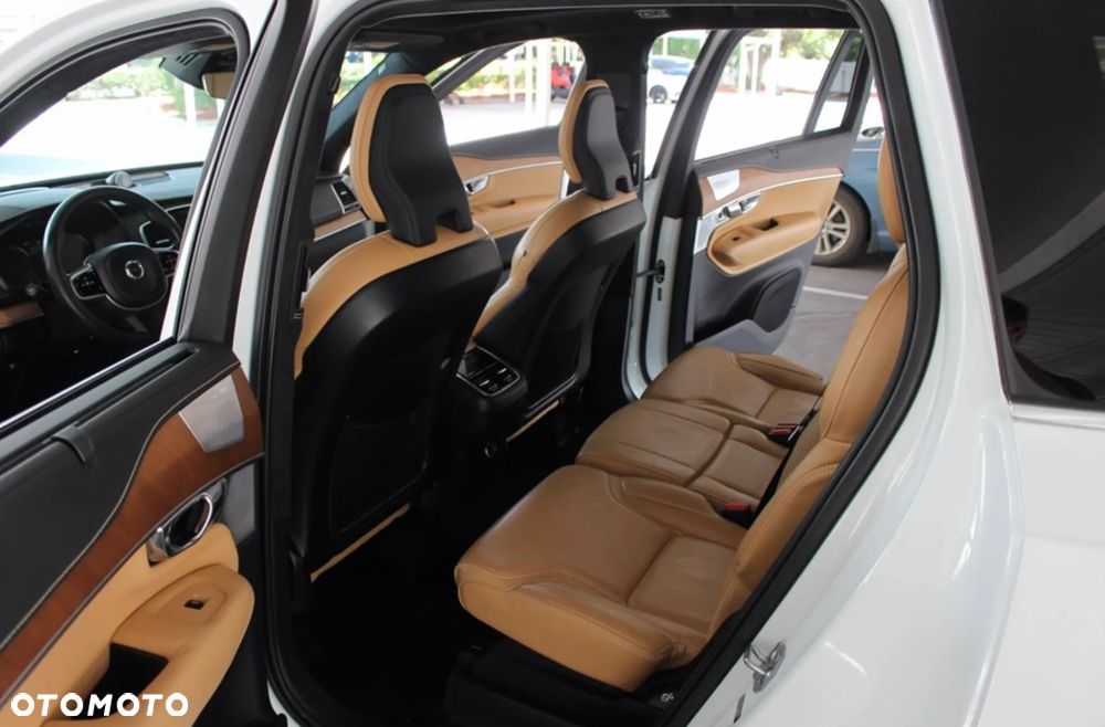 Volvo XC 90 T6 AWD Geartronic Inscription - 12