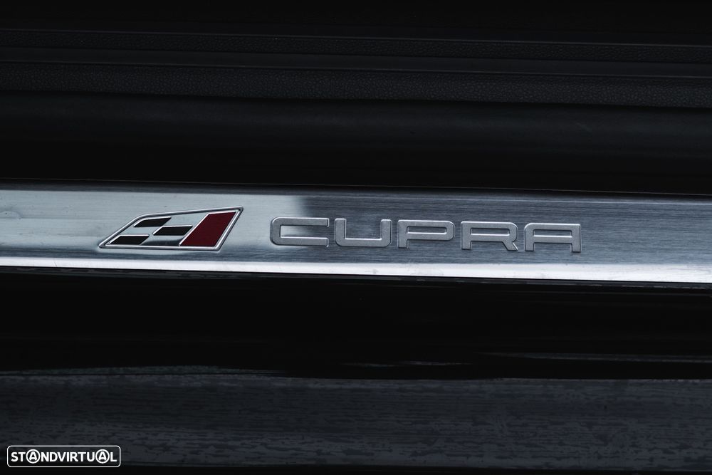 SEAT Leon SC 2.0 TSI S&S DSG Cupra 300 - 31
