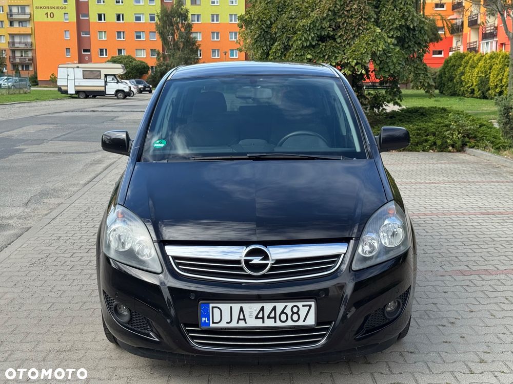 Opel Zafira 1.8 Cosmo EasyTronic - 10