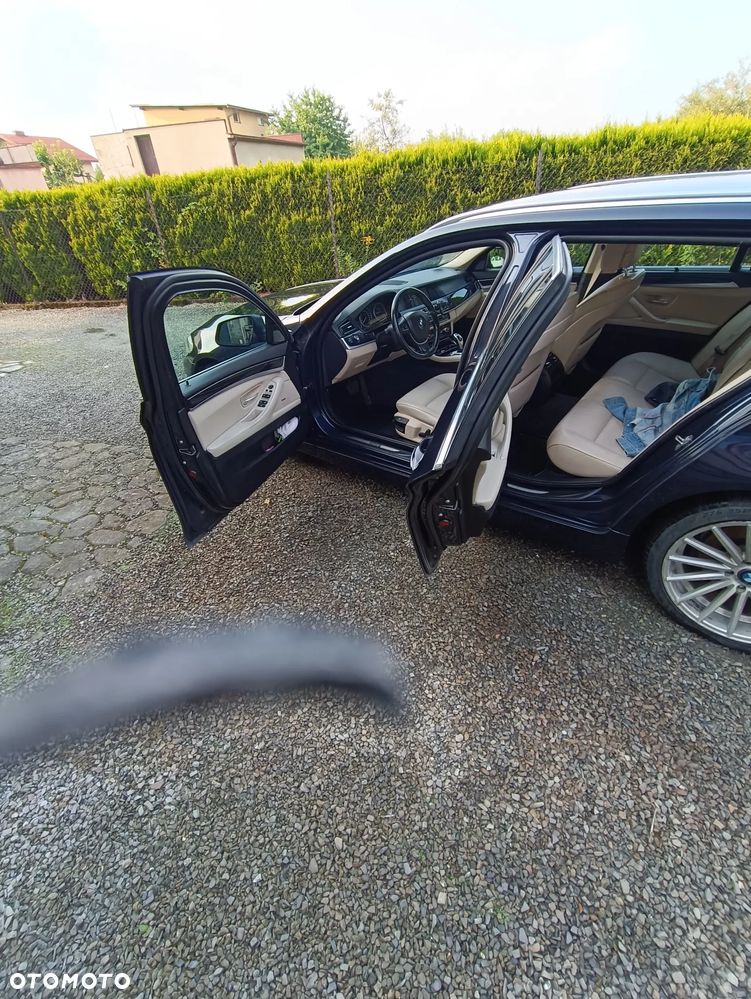 BMW Seria 5 520d - 10