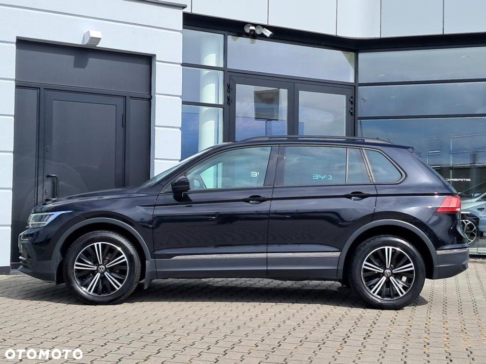 Volkswagen Tiguan - 2