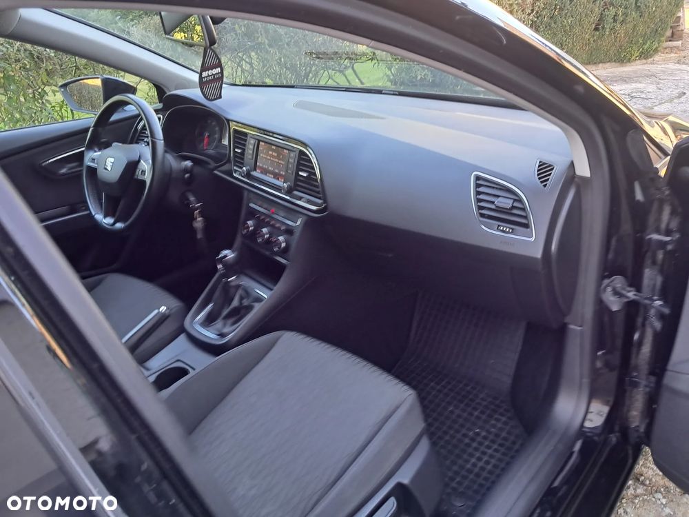 Seat Leon ver-1-2-tsi-full-led-s-s - 15