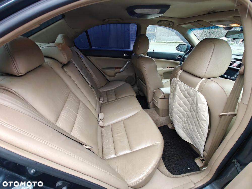 Honda Accord 2.4 Executive - 10