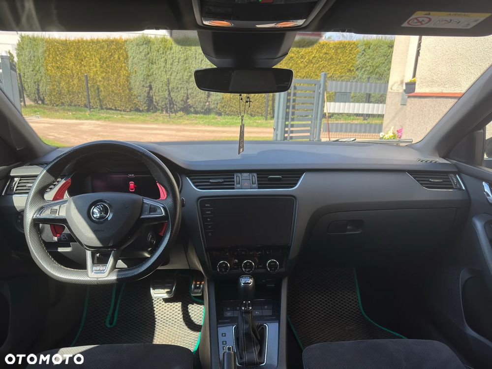 Skoda Octavia 2.0 TDI 4x4 DSG RS - 14