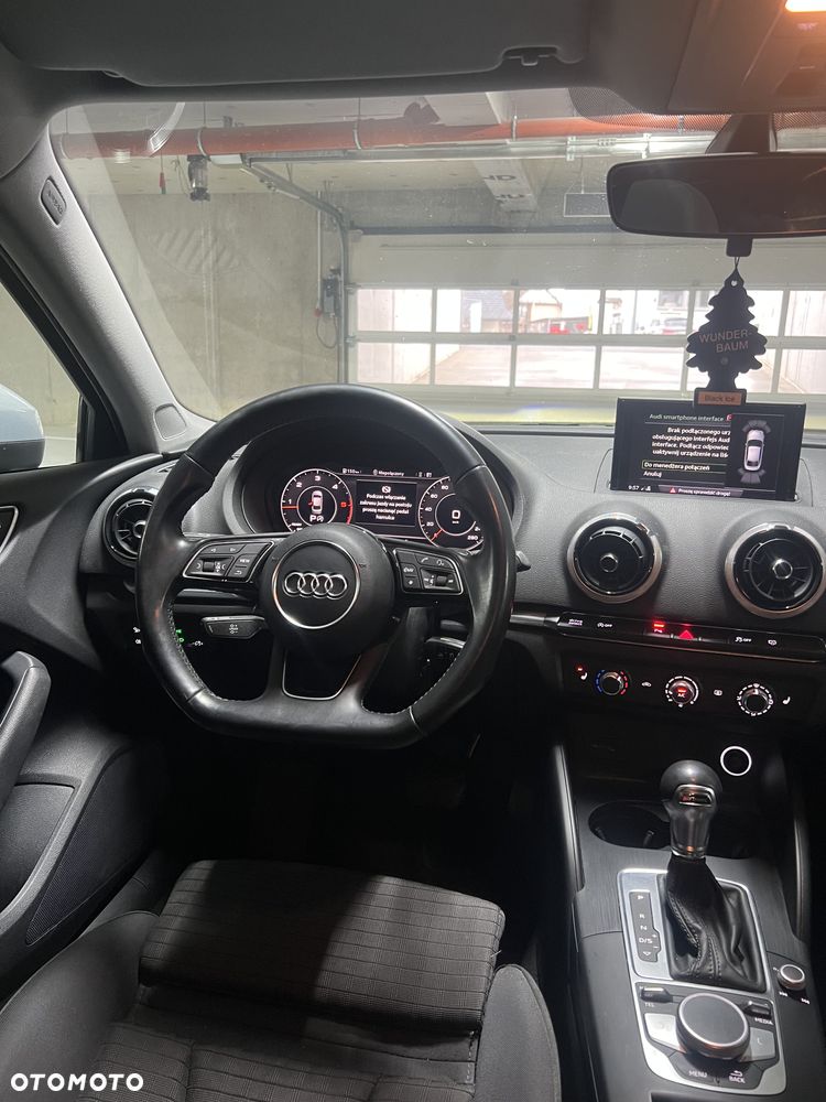 Audi A3 Limousine ver-2-0-tdi-clean-diesel-quattro-s-tronic-s-line-sportpaket - 3