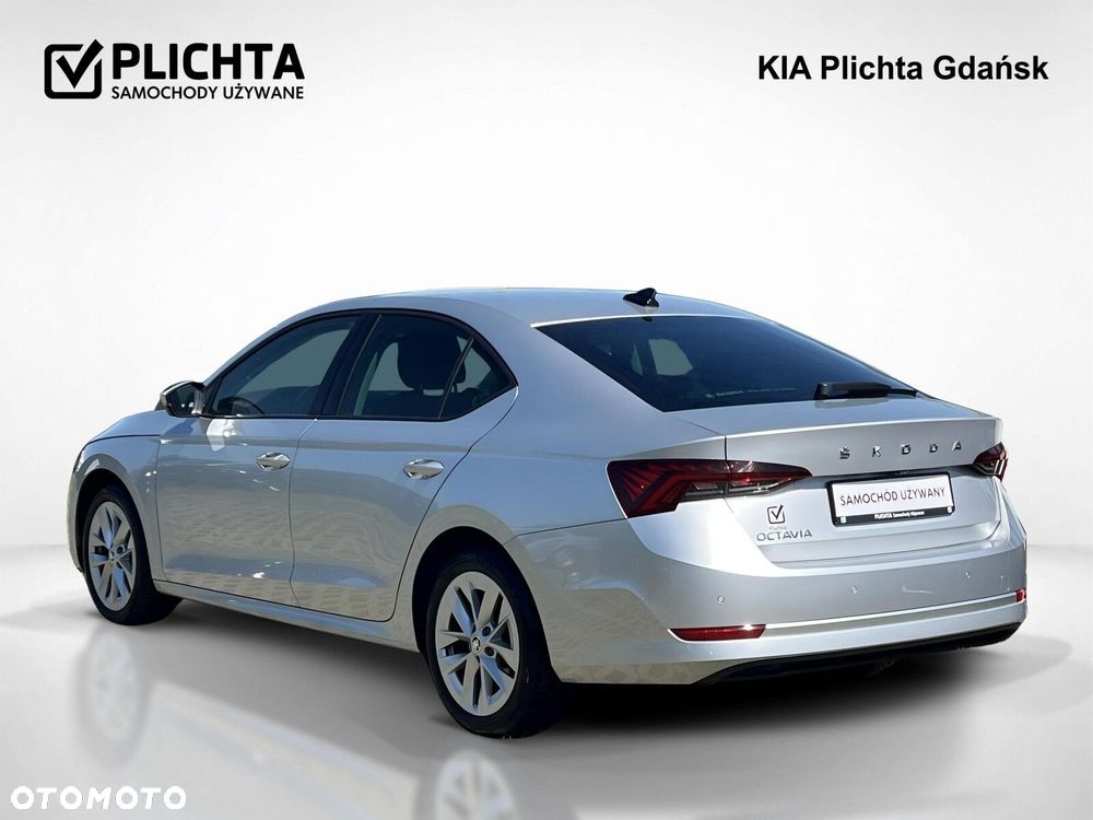 Skoda Octavia - 4