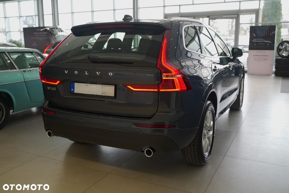 Volvo XC 60 B5 B AWD Core - 4