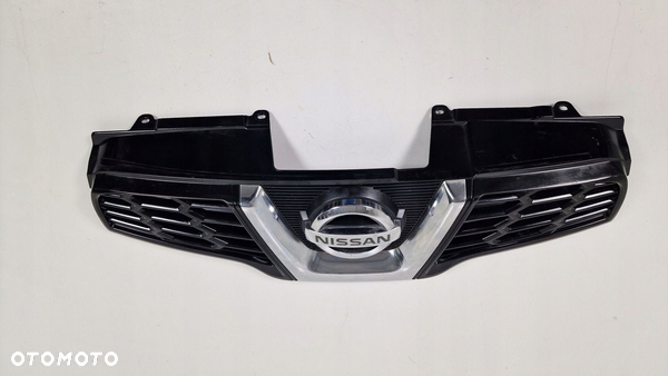 NISSAN QASHQAI J10 LIFT ATRAPA KOMPLETNA ORG. 62310-BR00A