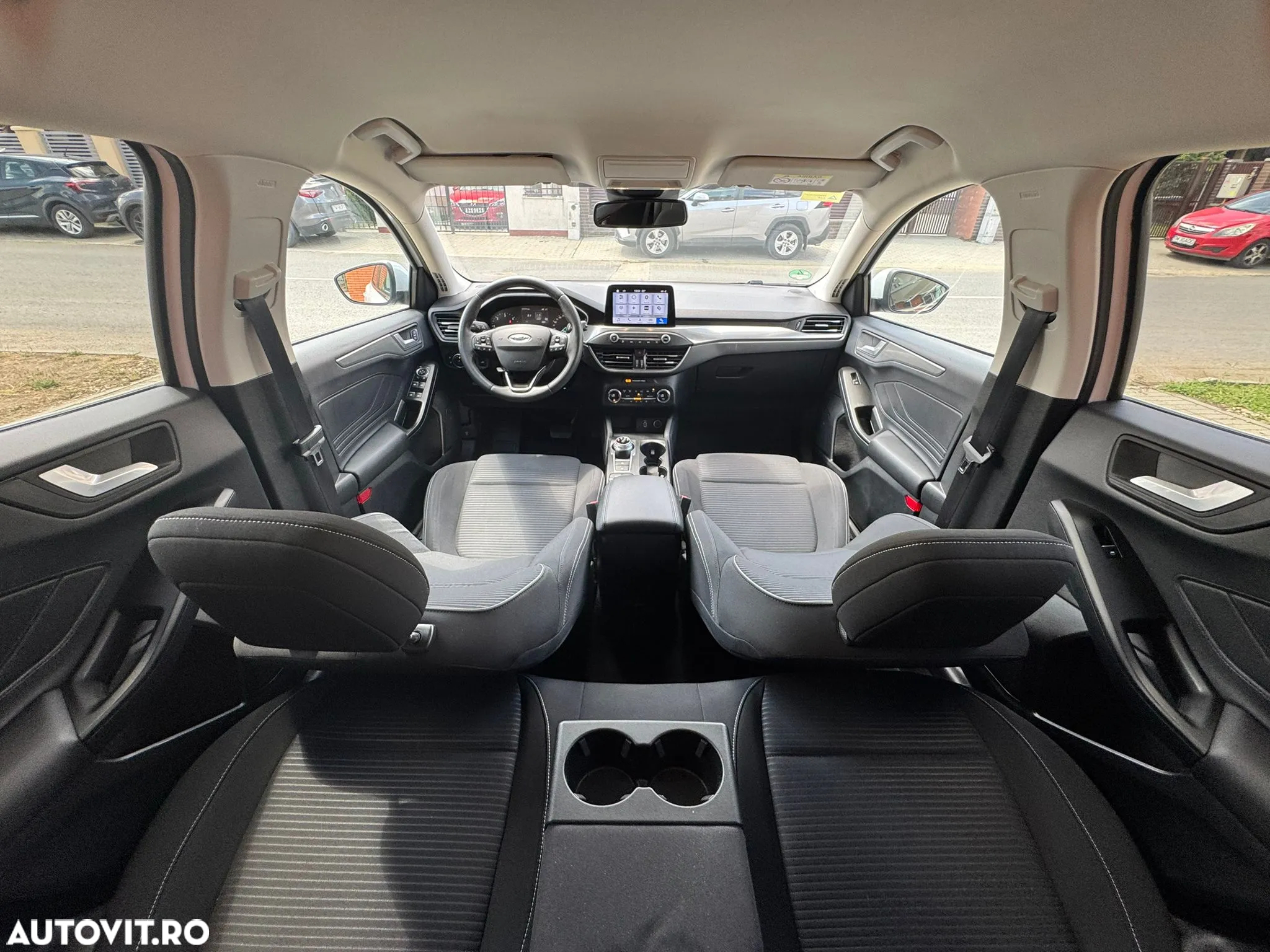 Ford Focus 2.0 EcoBlue Titanium - 6