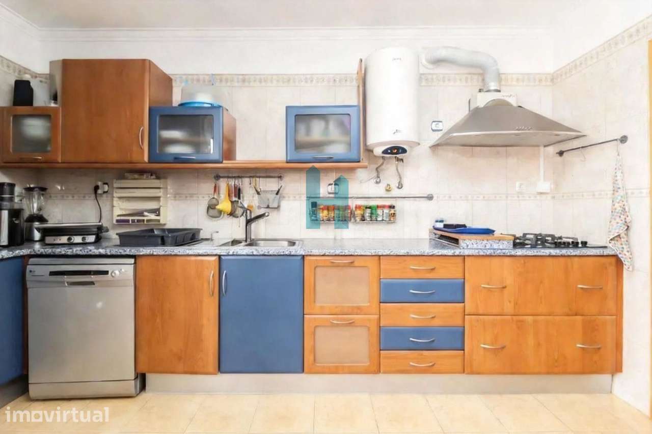 Apartamento T3 no Barreiro com Varanda e excelente localização - Grande imagem: 3/21