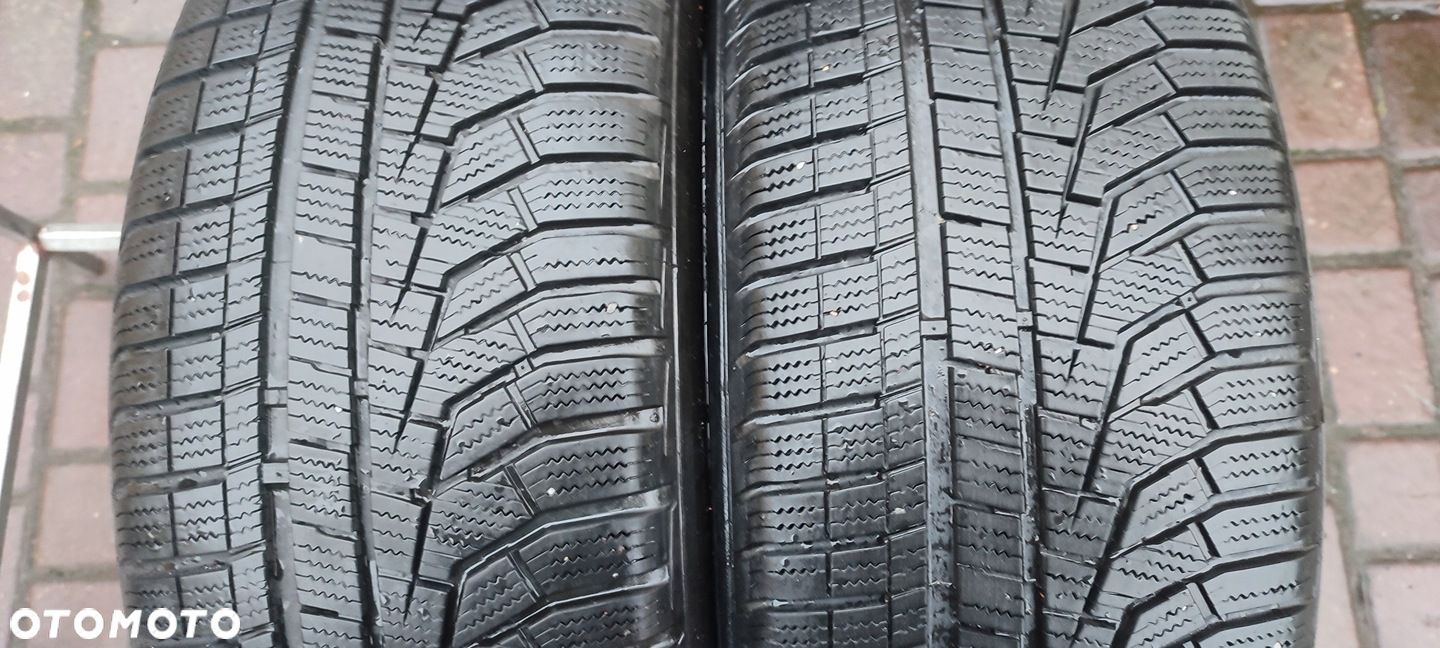 Opony Zimowe Hankook Winter ICept Evo2 235/55/17 99H 2018r 2x6mm Para - 1