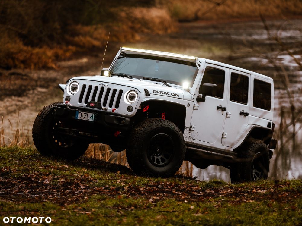 Jeep Wrangler 3.6 Unlim Rubicon - 34