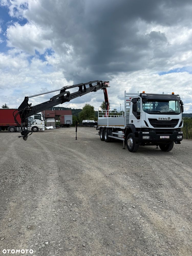 Iveco Trakker 410 6x4 SKRZYNIA 6.8m HDS PALFINGER 22002-eh / PILOT 5x wysów ROTATOR STAN IDEALNY - 8