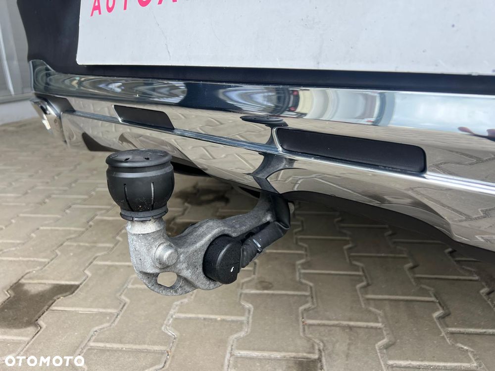 Mercedes-Benz GLC 220 d 4Matic 9G-TRONIC Edition AMG Line - 34