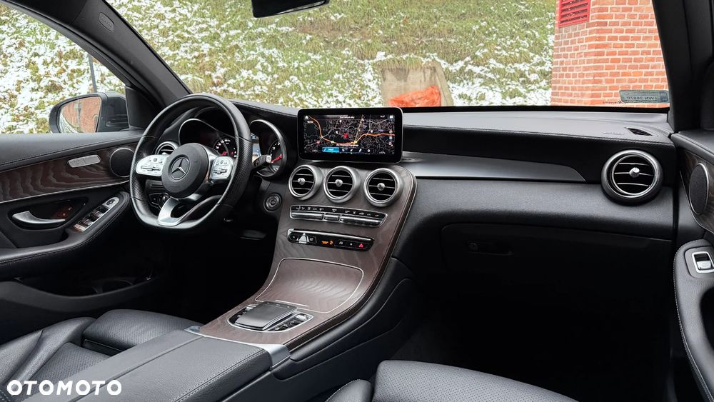 Mercedes-Benz GLC 300 e 4-Matic Business Edition - 21